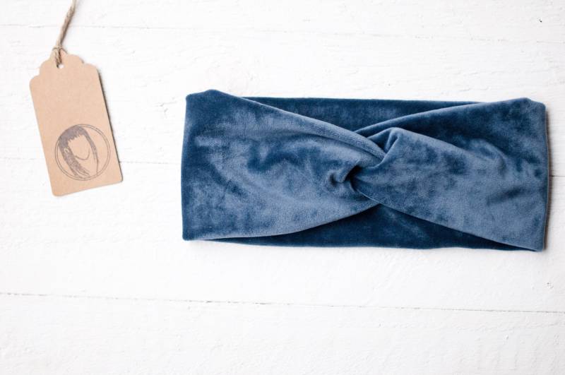 Warmes Stirnband Für Den Herbst, Winter Aus Samt Velvet, in Schönem Graublau, Ohren Wärmer Haarband, Weich Und Warm, Kuschliges Haarband von JuliettaVgwendetta