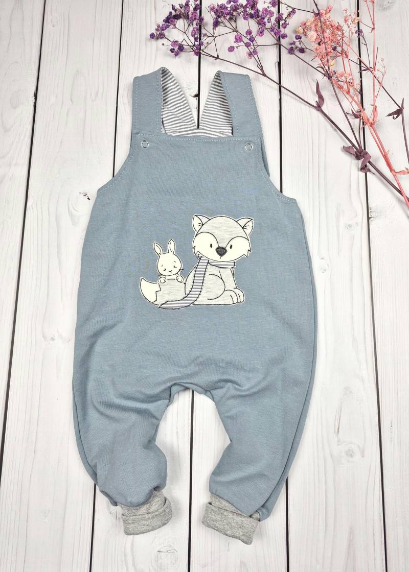 Latzhose Baby Gr. 68/74 Stickerei Applikation Fuchs Und Hase Latzhose Baby Gr. 68/74 Stickerei Applikation Fuchs Und Hase von JulikindHandmade
