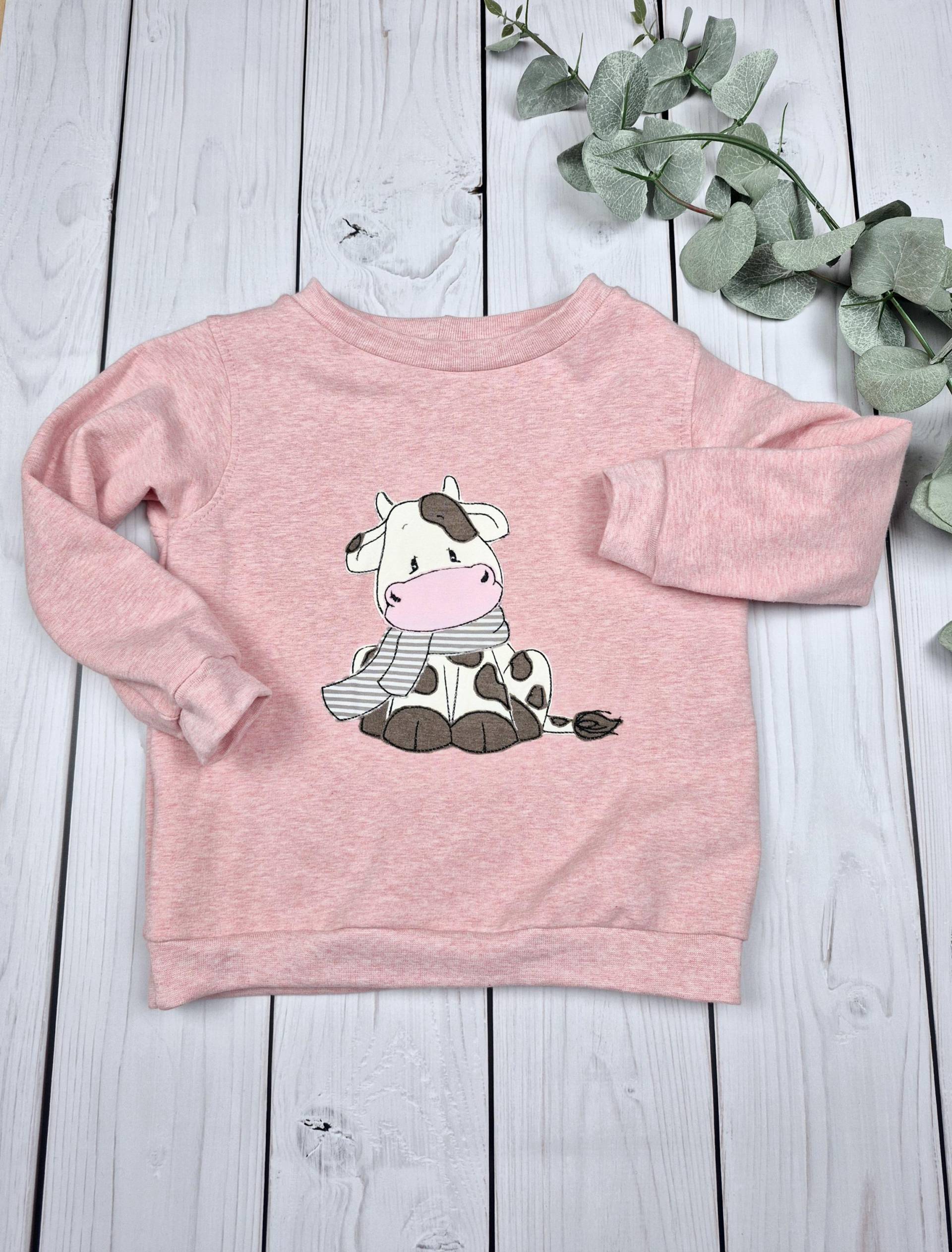 Sweatshirt Gr. 86 Applikation Stickerei Kuh Winter Sweatshirt Gr. 86 Applikation Stickerei Kuh Winter von JulikindHandmade
