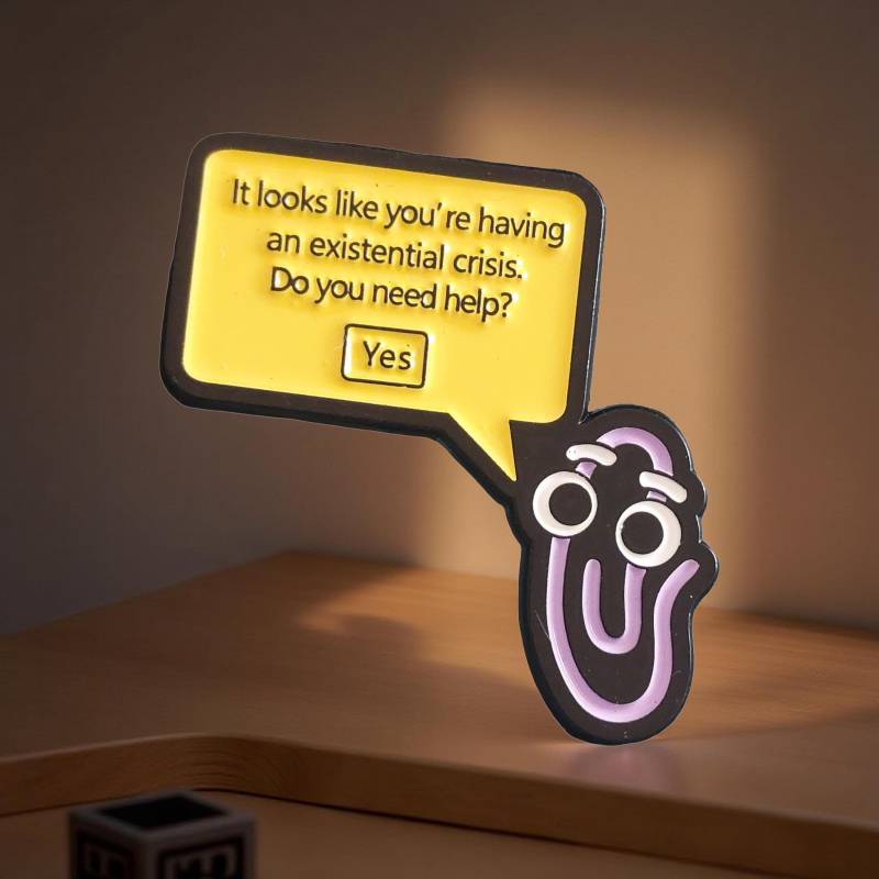 Anstecker Nostalgie Pin Karl Klammer Exel Hilfe Microsoft Windows 98 You Need Help ? Spruch Geek Geschenk Für Programmierer & It Fans von Julmondes