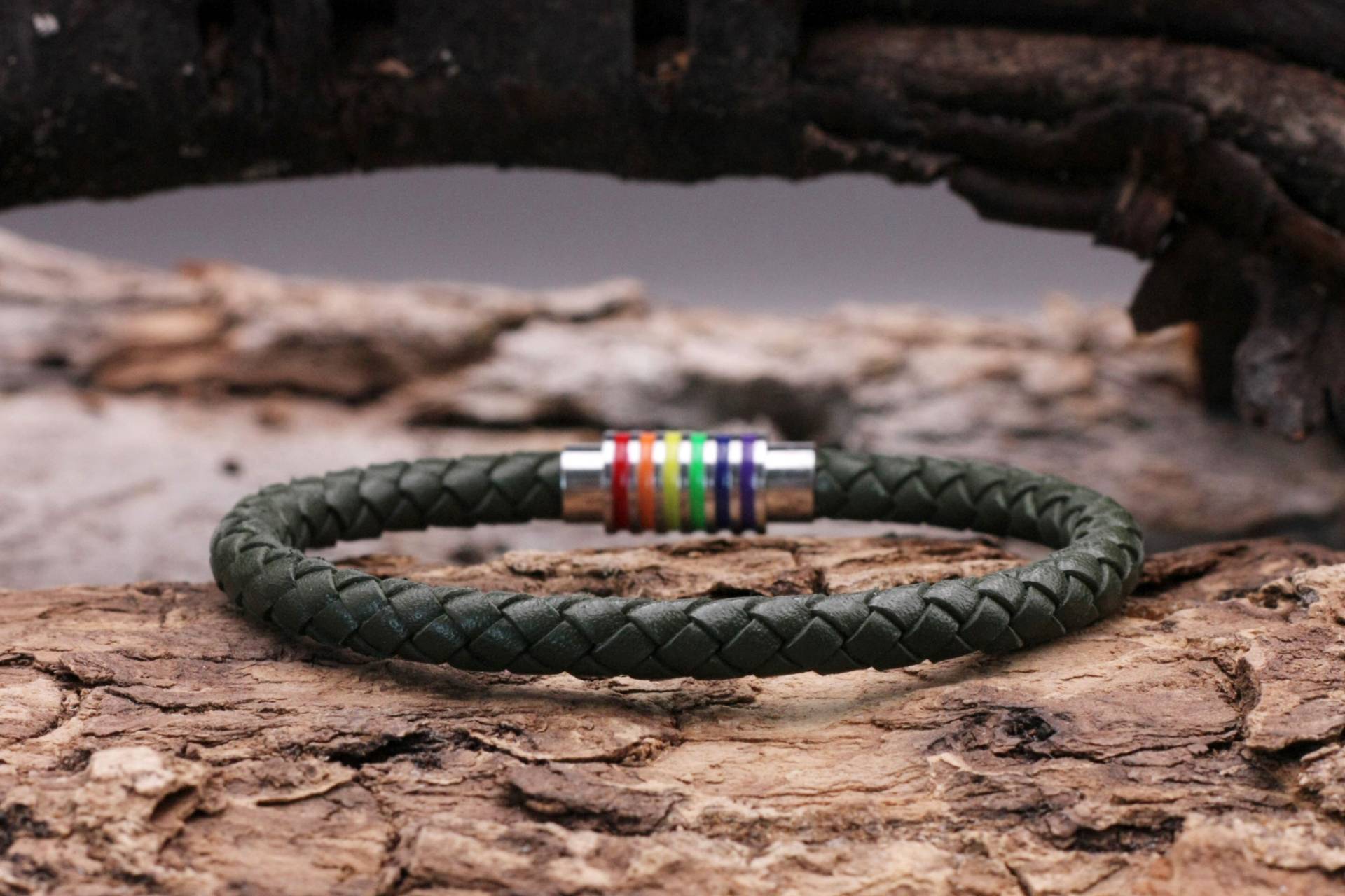Armband Lederarmband Herren Herrenarmband, Hochwertiger Edelstahl-Magnetverschluss Rainbow, Geflochten Rund, Grün Oliv Armband Lederarmband Herren Herrenarmband, Hochwertiger Edelstahl-Magnetverschluss Rainbow, Geflochten Rund, Grün Oliv von JulusJason