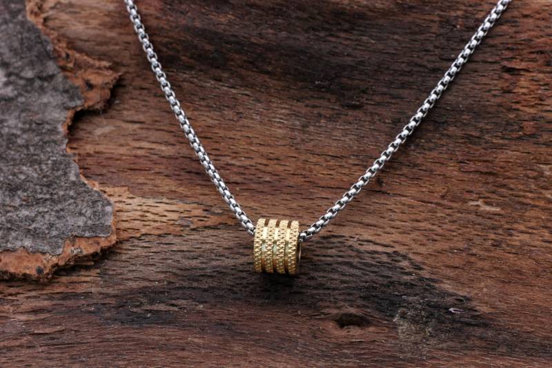 Halskette Herren Männer Aus Edelstahl in Silber, Mit Goldener Edelstahlperlen von JulusJason