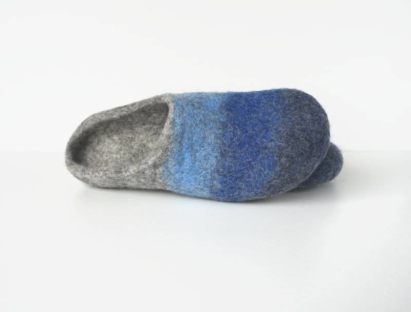 Gefilzte Natürliche Graue Blaue Wolle Männer Hausschuhe. Handgefertigt Auf Bestellung Gefilzte Natürliche Graue Blaue Wolle Männer Hausschuhe. Handgefertigt Auf Bestellung von JulysFelt