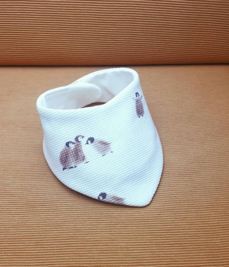 Halstuch Baby, Spucktuch, Sabberlatz, Dreieckstuch , Family Fabrics Pinguin, Ballon, Schildkröte Halstuch Baby, Spucktuch, Sabberlatz, Dreieckstuch , Family Fabrics Pinguin, Ballon, Schildkröte von JumabaKidz