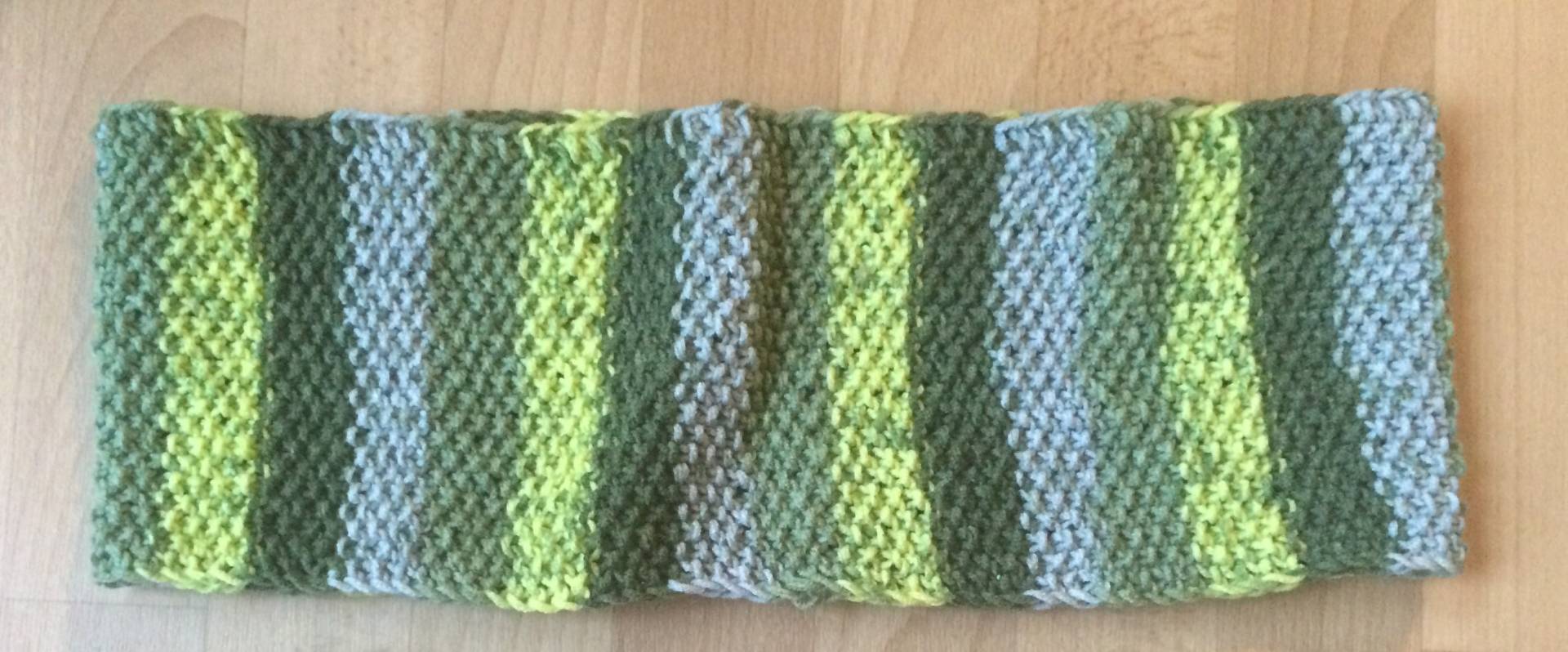 Grün Bunter Loopschal Für Kinder von JumadeShop