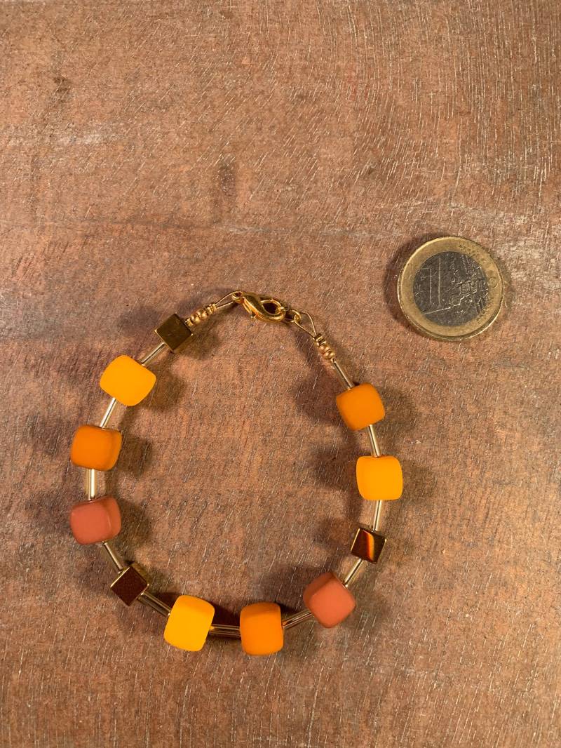 Armband Aus Glas - Und Hämatitiwürfel in Braun-Gold Edel von JumanArt