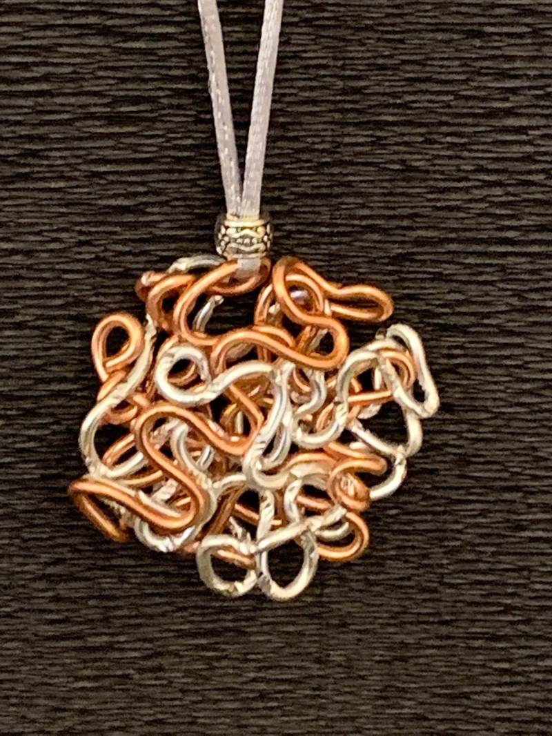 Lange Kette Aus Aluminium in Silber/Kupfer von JumanArt