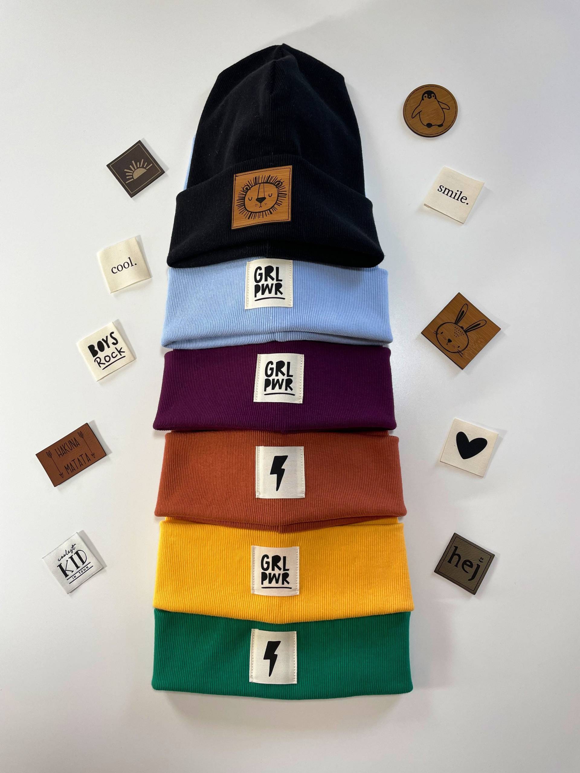 Hipster Beanie Rippjersey Babys Kleinkind Kinder Mit Individuellen Patches Aus Kunstleder Oder Baumwolle Viele Farben Zur Auswahl Hipster Beanie Rippjersey Babys Kleinkind Kinder Mit Individuellen Patches Aus Kunstleder Oder Baumwolle Viele Farben Zur Auswahl von JumeaHandmade