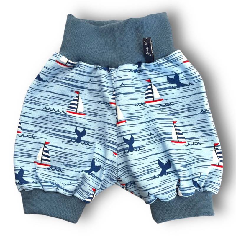 Kurze Pumphose Hai Flosse Babyhose Boot Maritim Segelboot Schiff Schiffe Anker 62 68 74 80 86 92 98 104 110 116 122 128 Sommerhose Shorts von JunaKindermodede