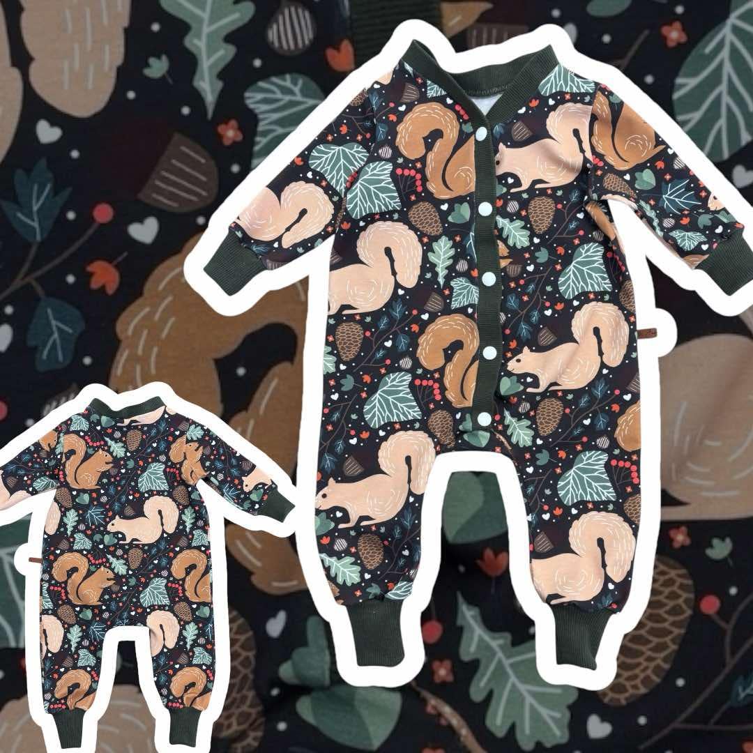 strampler Babyanzug Overall "Eichhörnchen" Waldtiere Wald Khaki Mint Grün Braun Schlafi Schlafanzug Juna 62 68 74 80 86 92 98 104 110 116 von JunaKindermodede