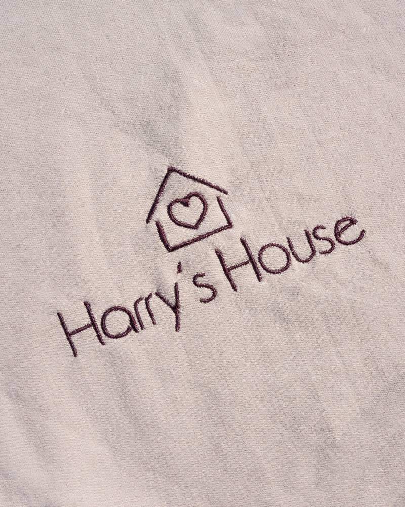 Harry's House Crewneck Unisex Sweatshirt von JunasWorldDE