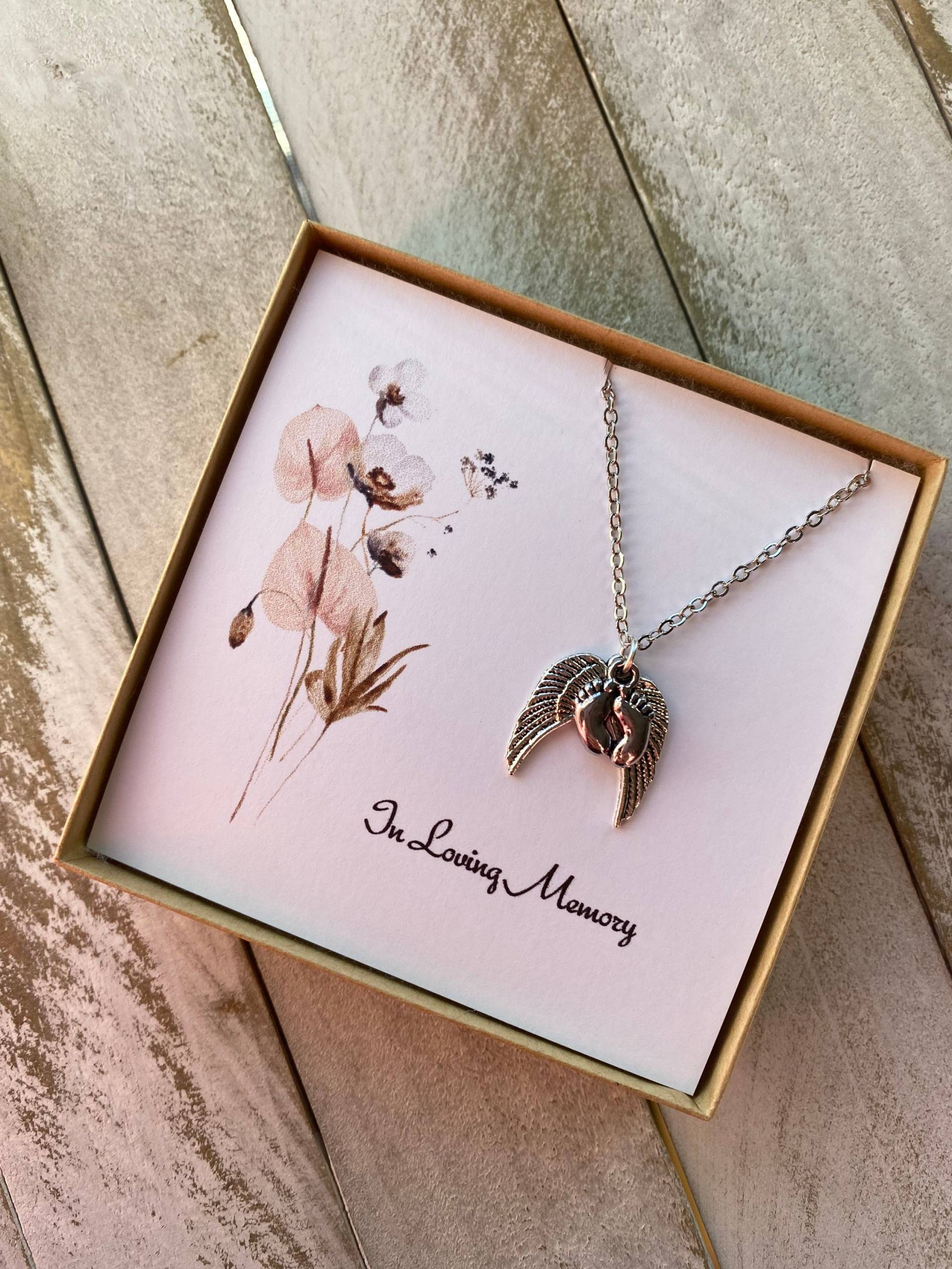 Erinnerung An Ein Kind, Baby-Memorial-Halskette, Fehlgeburt Geschenk Erinnerung An Ein Kind, Baby-Memorial-Halskette, Fehlgeburt Geschenk von JuneTaylor