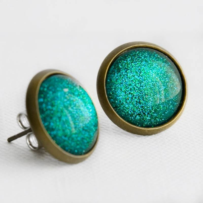 Mermaid Tears Ohrringe in Antique Bronze - Türkis, Blau, Grün, Ocean Glitter Ohrstecker, Ohrring, Fake Plugs, Glittery Teal Mermaid Tears Ohrringe in Antique Bronze - Türkis, Blau, Grün, Ocean Glitter Ohrstecker, Ohrring, Fake Plugs, Glittery Teal von JunestoneMarket