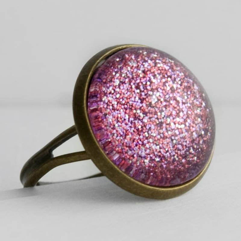 Pink Glitter Ring in Antique Bronze - Pink, Purple & Fuchsia Pink Glitter Ring in Antique Bronze - Pink, Purple & Fuchsia von JunestoneMarket