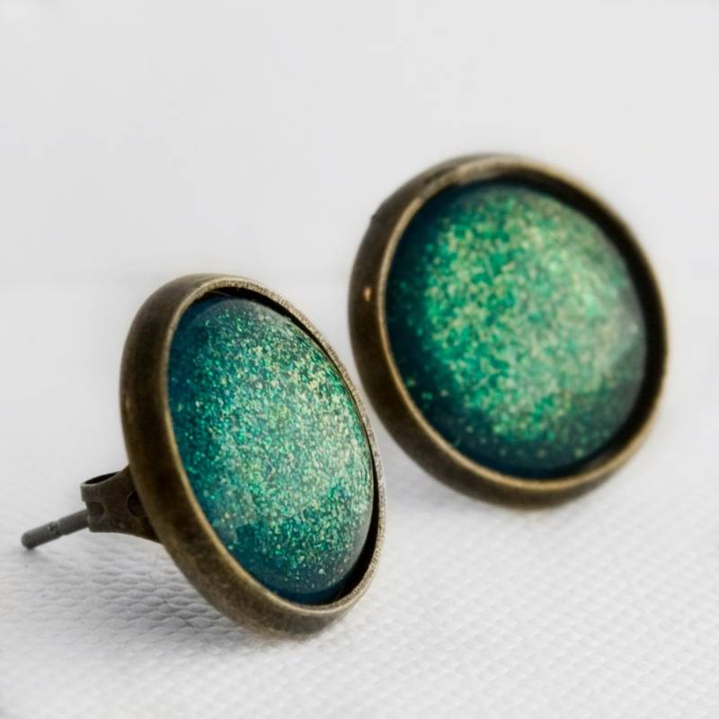 Seafoam Castle Ohrstecker in Antike Bronze - Türkis, Grün Und Gelb Glitzer Ohrstecker, Meerjungfrau Schmuck, Meer, Glitzernde Ohrringe Seafoam Castle Ohrstecker in Antike Bronze - Türkis, Grün Und Gelb Glitzer Ohrstecker, Meerjungfrau Schmuck, Meer, Glitzernde Ohrringe von JunestoneMarket