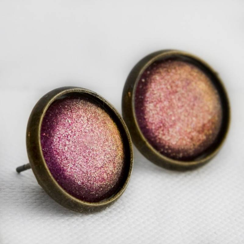 starlight Ohrstecker in Antike Bronze - Rosa Ohrstecker, Orange Gelb Farbverschiebung, Schimmer Ohrringe, Sonnenuntergang, Candy Galaxie starlight Ohrstecker in Antike Bronze - Rosa Ohrstecker, Orange Gelb Farbverschiebung, Schimmer Ohrringe, Sonnenuntergang, Candy Galaxie von JunestoneMarket