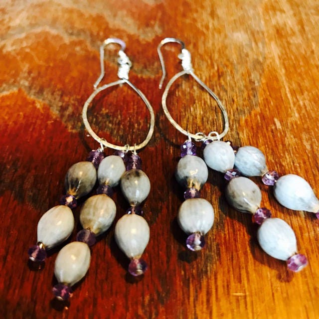 Hiobs Träne Und Amethyst Creolen Silber von JungleHoney