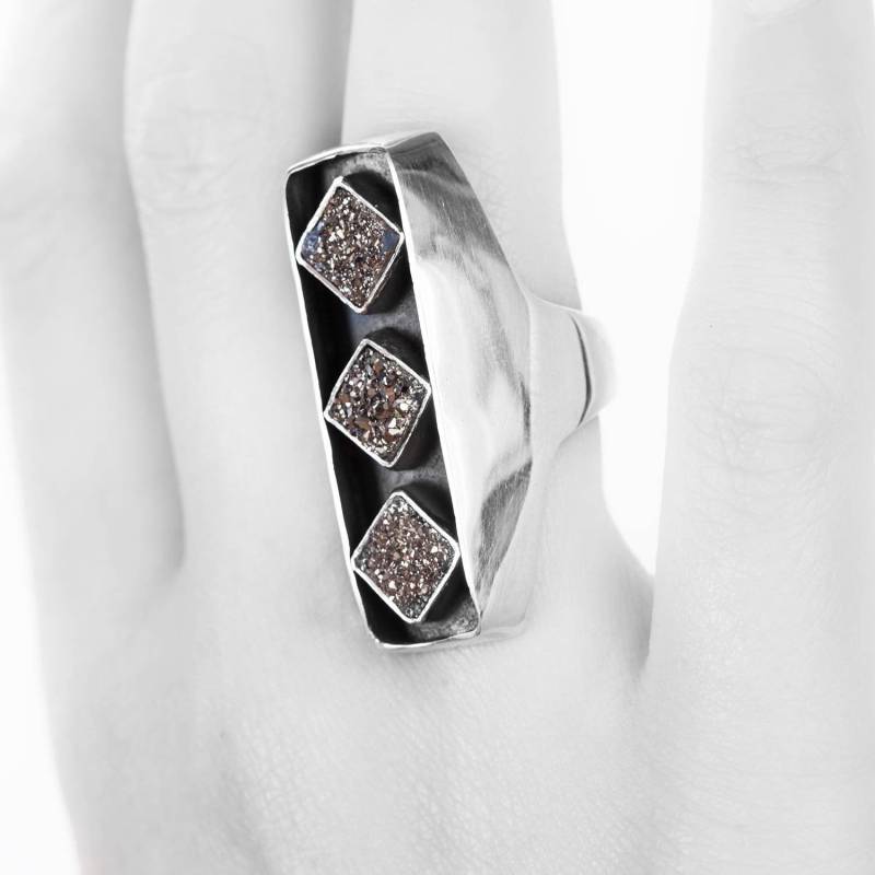 Dreifach Schwarz Magick Golden Druzy Kristall Unisex Ring von JungleTribe