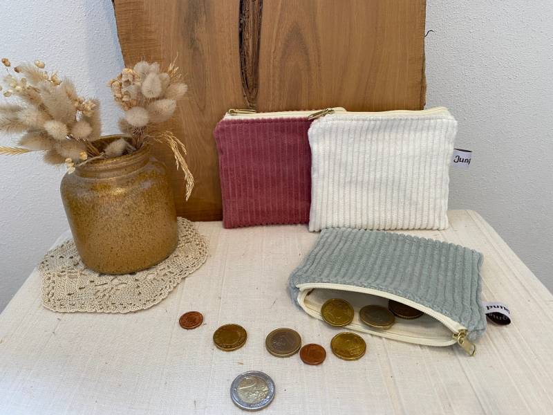 Münzbeutel Aus Cord Mit Goldenem Zipper Münzbeutel Aus Cord Mit Goldenem Zipper von JungspundChalkbags