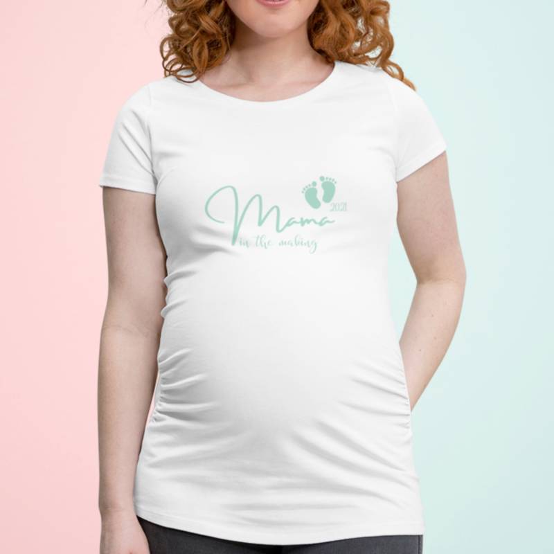 T-Shirt "Mama in The Making" Mint Personalisiert Mit Dem Geburtsjahr/Geschenk Für Schwangere Mom To Be Personalisiertes Tshirt von JuniaGeschenkeladen