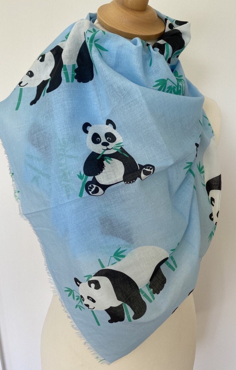 Pandatuch Blauer Baumwollschal Mit Bambusmuster von JuniperAccessories