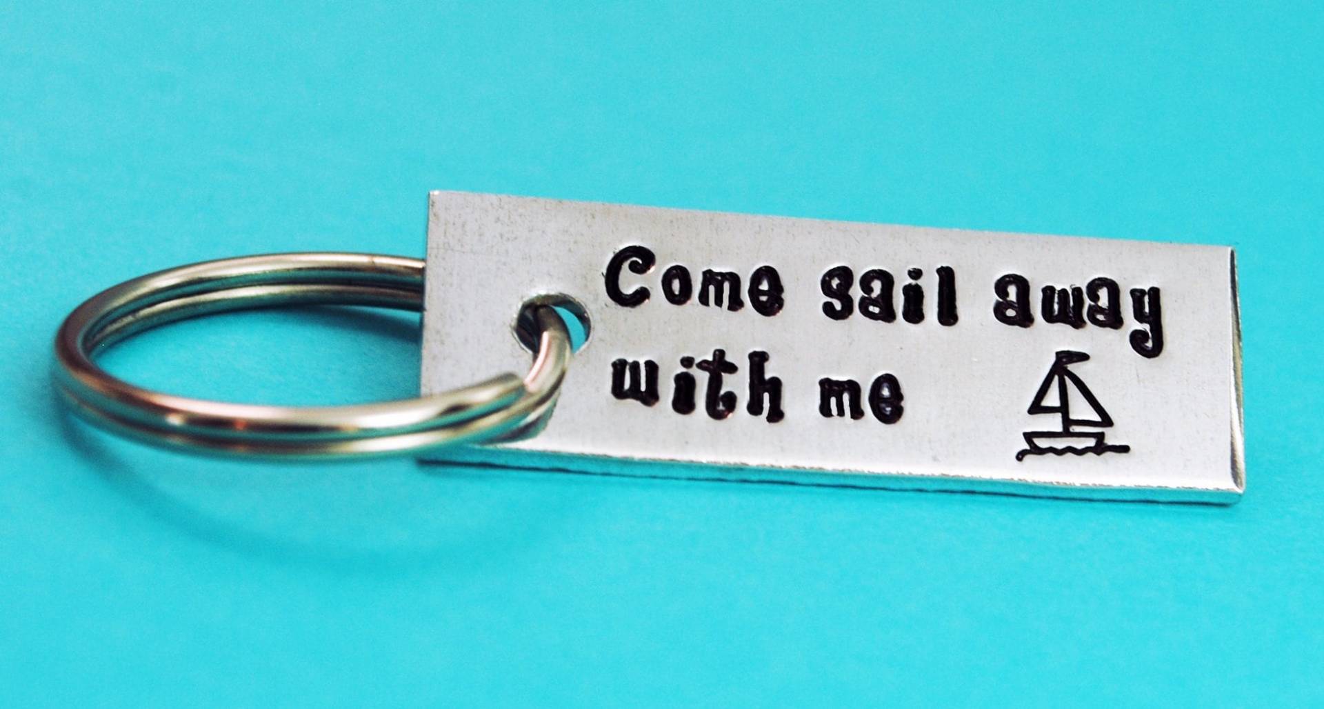 Komm Mit Mir Davon. Handgestempelter Mini Aluminium Schlüsselanhänger Komm Mit Mir Davon. Handgestempelter Mini Aluminium Schlüsselanhänger von JuniperRoadJewelry