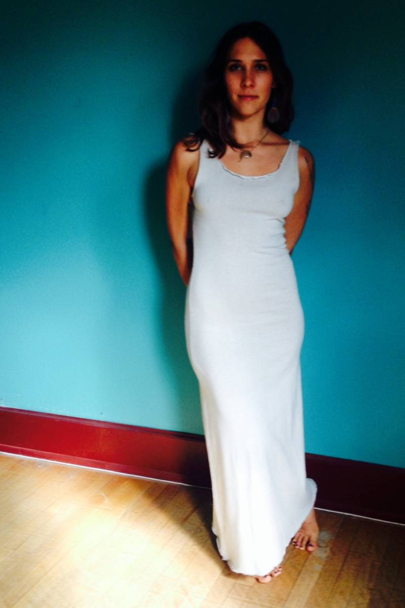 Gaia Kleid - Hanf Bio-Baumwolle Natürliche Pflanzliche Farbstoff Der Frauen Kleidung Juniperous von Juniperous