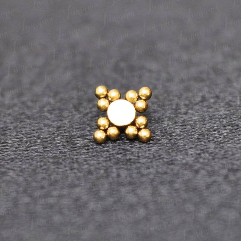 Dermaler Top-Schmuck. Hautpiercing-Schmuck. Körperpiercing Aus Chirurgenstahl. Dermal-Anker-Oberteil von Juniqum