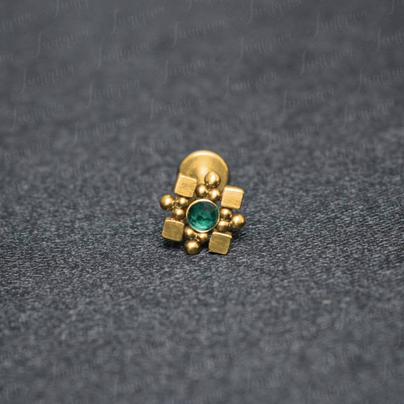 Lippenpiercing-stecker. Philtrum-Schmuck. Labret-Ohrstecker Aus Chirurgenstahl. Medusa-Piercing-Schmuck. Monroe Lippenring. Ohrring Mit Flacher von Juniqum