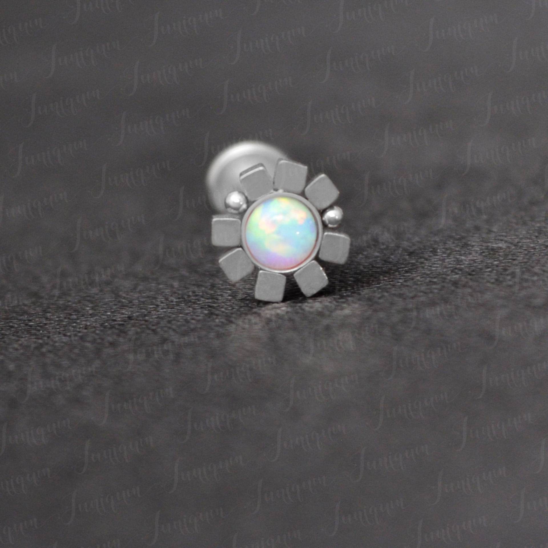 Lippenschmuck. Medusa-Lippenpiercing. Monroe Goldpiercing. Labret-Ohrring. Ohrring Mit Flacher Rückseite Aus Chirurgenstahl von Juniqum