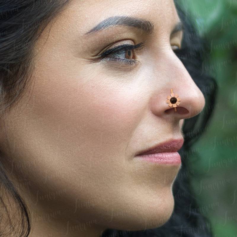 Nasenpiercing. Nasenschmuck Aus Chirurgenstahl. Nasenring Creolen 22G. Nasenreifen. Nasenohrring. Knorpelreifen. Tragus Piercing. Helix Ohrringe von Juniqum