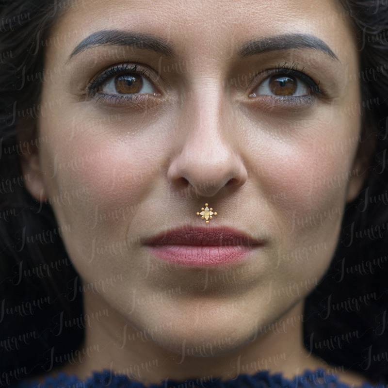 Philtrum-Piercing. Medusa-Labret. Monroe-Piercing-Schmuck. Lippenring-Ohrstecker. Labret-Ohrstecker. Labret Mit Innengewinde. Lippenohrring von Juniqum