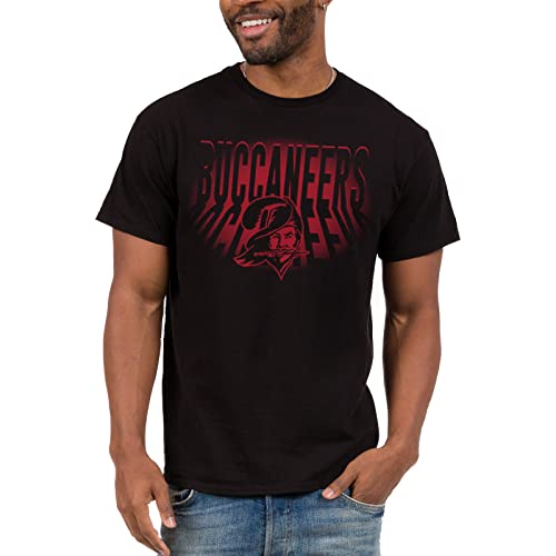Junk Food Clothing x NFL - Tampa Bay Buccaneers - Team Spotlight - Unisex Adult Short Sleeve Fan T-Shirt for Men and Women - Size Large von Junk Food