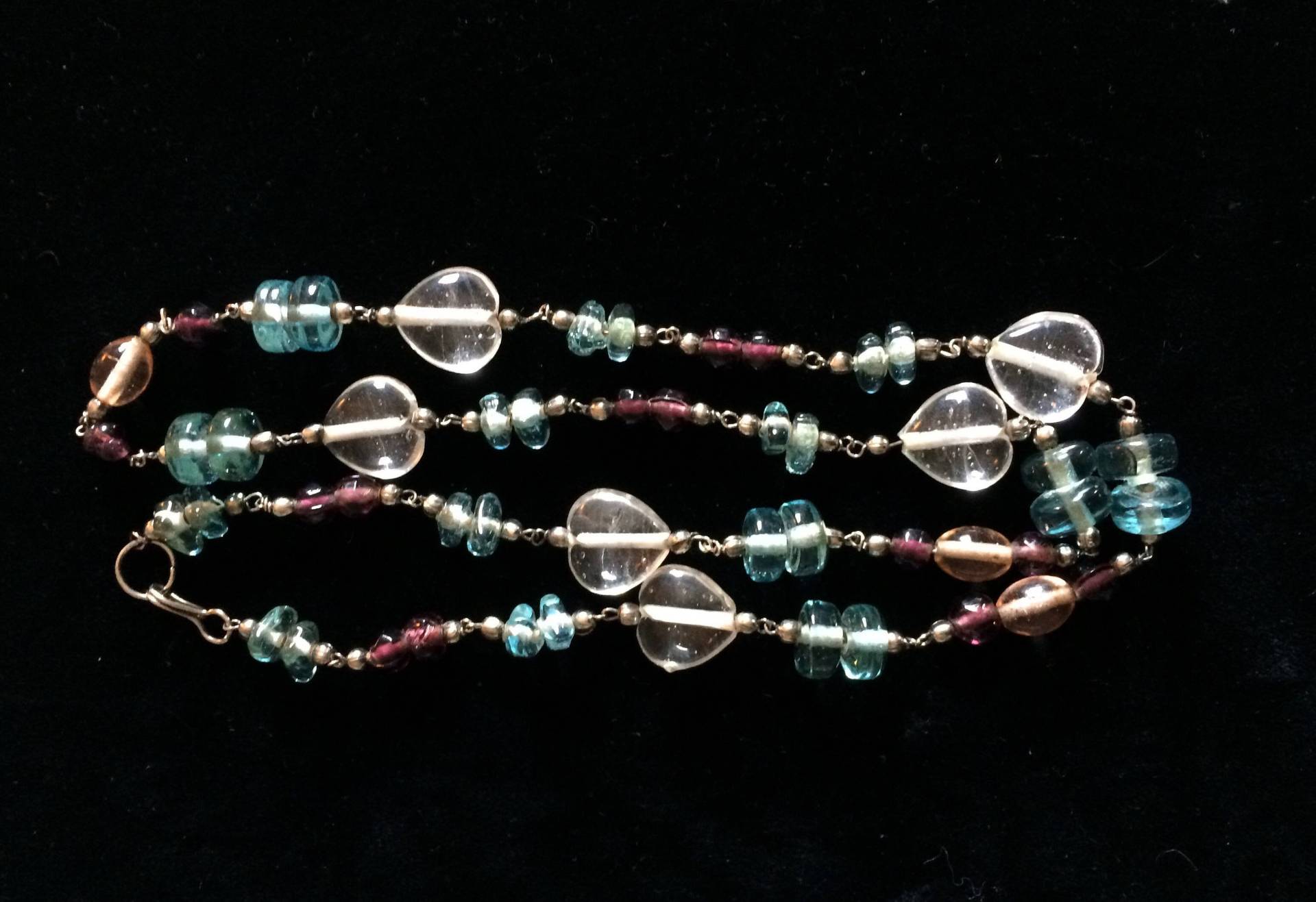 25 Zoll Aqua Und Lila Perlen Halskette Aquaperlen Klare Glas Herz 25 Zoll Aqua Und Lila Perlen Halskette Aquaperlen Klare Glas Herz von JunkQueenJellyBean