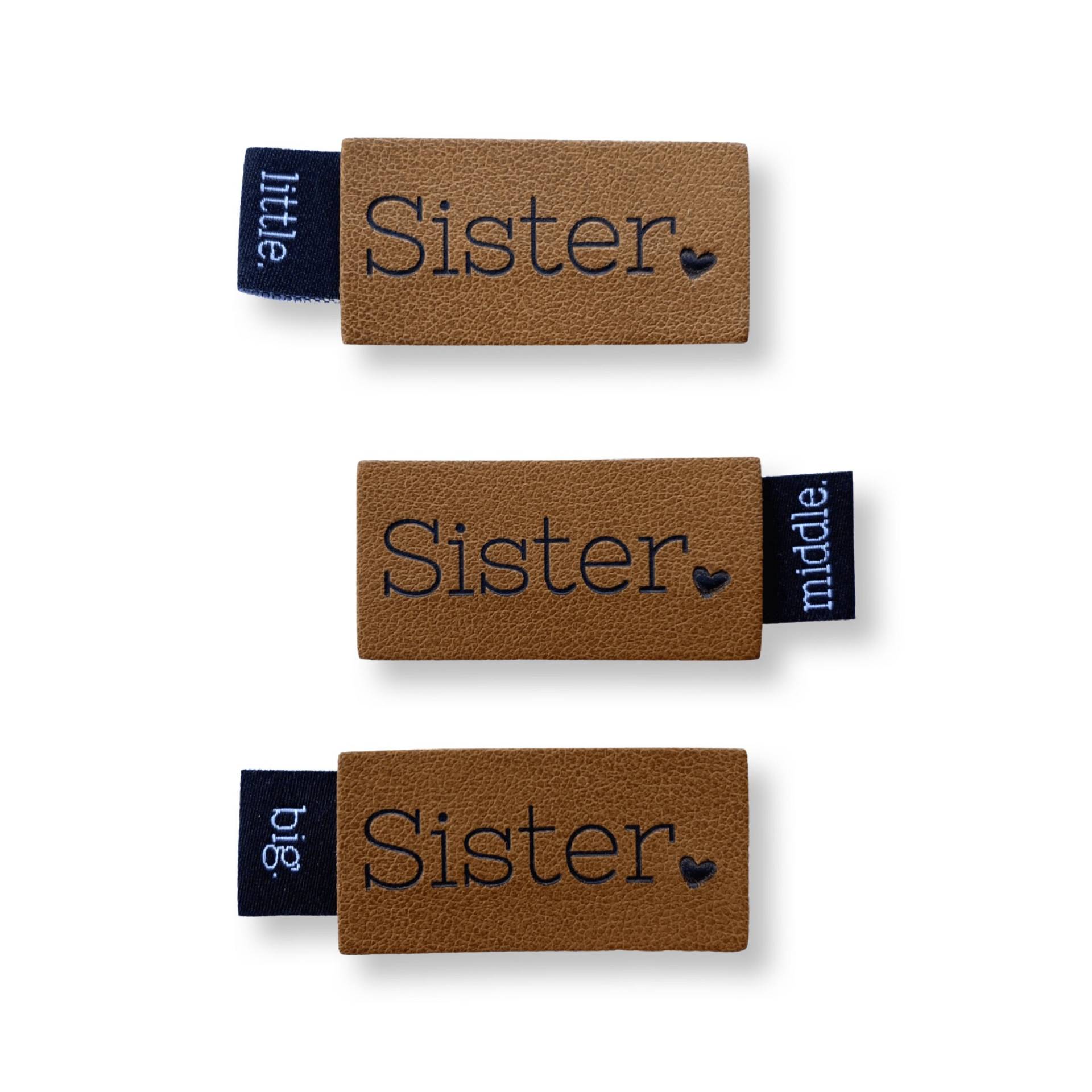 1 Set "Sister" Und "Little" Oder "Middle" "Big | Label Nähen Für Kinder Diy Iron On Aufbügelbar Kunstleder Vegan 1 Set "Sister" Und "Little" Oder "Middle" "Big | Label Nähen Für Kinder Diy Iron On Aufbügelbar Kunstleder Vegan von JunodesignAT