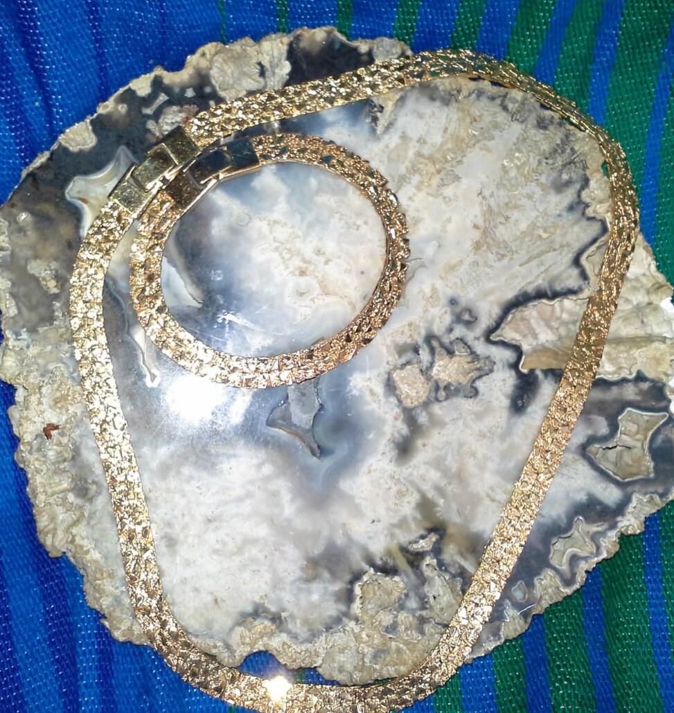 Golden Nugget Funkelnde Halsband Und Armband Set von Juntiqueaux