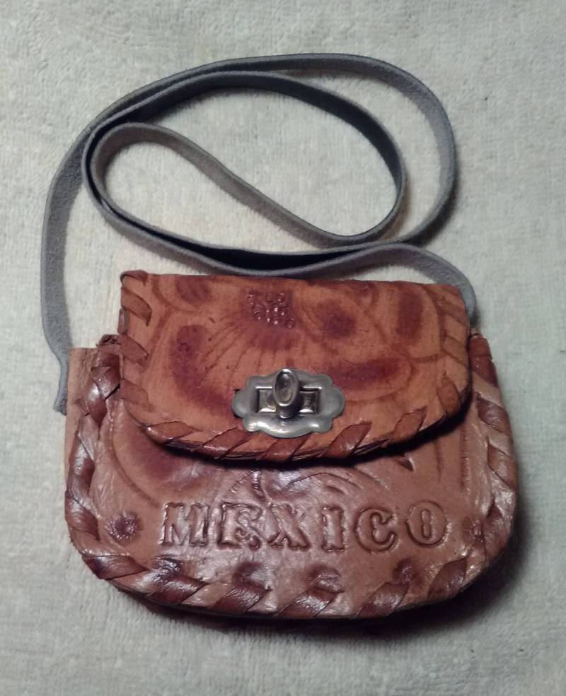 Handpunzierte Kleine Leder Geldbörse - Mexico Handpunzierte Kleine Leder Geldbörse - Mexico von Juntiqueaux