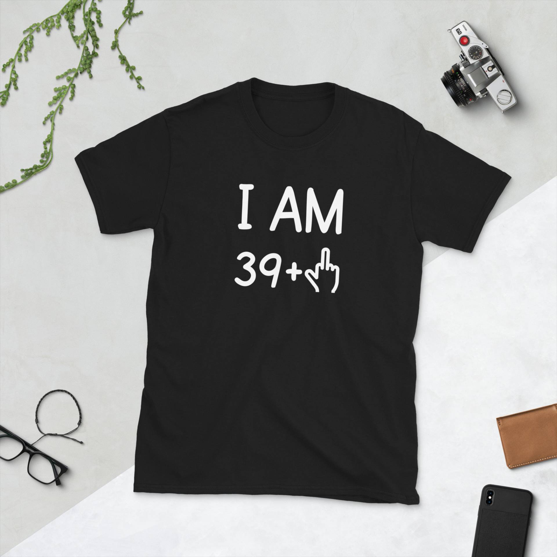 40Th Birthday Gag Geschenkidee 39 Mittelfinger Drehen 40 Kurzarm Unisex T-Shirt von JuntoTees