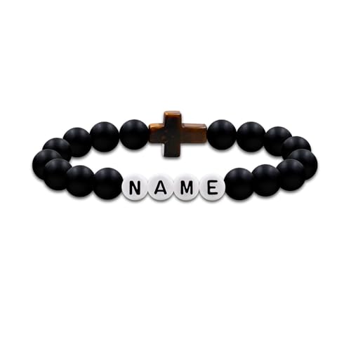 JunyiDIY Schwarzer Achat Perlen Kreuzanhänger Armband Für Männer – Individueller Buchstaben Schmuck Repräsentiert Stärke & Schutz Für Bruder Ehemann Sohn Abschluss Jubiläum Taufe YA5640 von JunyiDIY