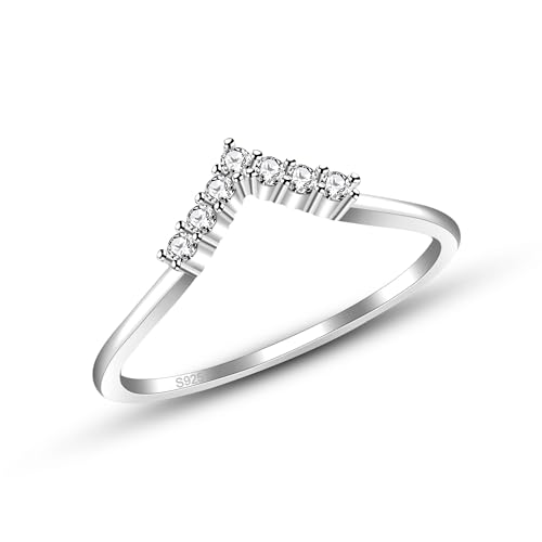 JunyiDIY Sparkling Cubic Zirkonia 925 Silber Verlobung V Form Ring Enhancer – halbe Ewigkeit Band Vintage Ring Wrap für Frauen Hochzeit oder Jubiläum Feiern Eleganter Schmuck YA5468 von JunyiDIY