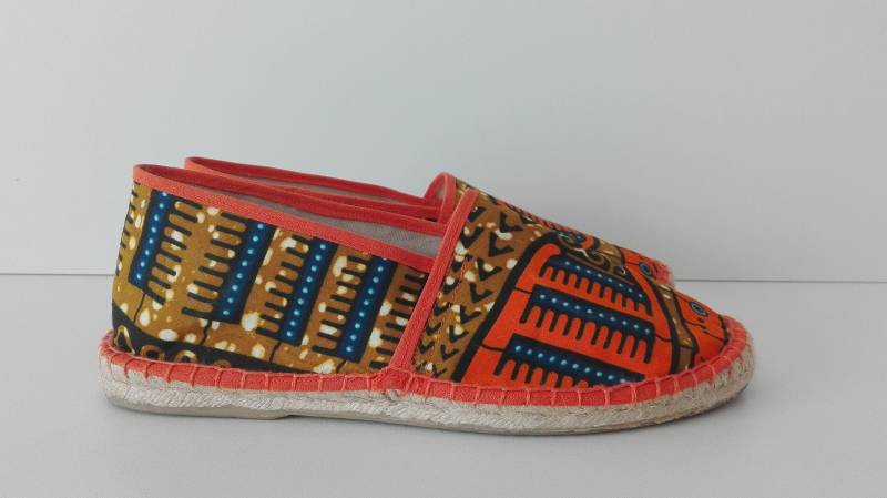 Original Gaidji Wachs Espadrilles Von Hand Genäht von Junyz