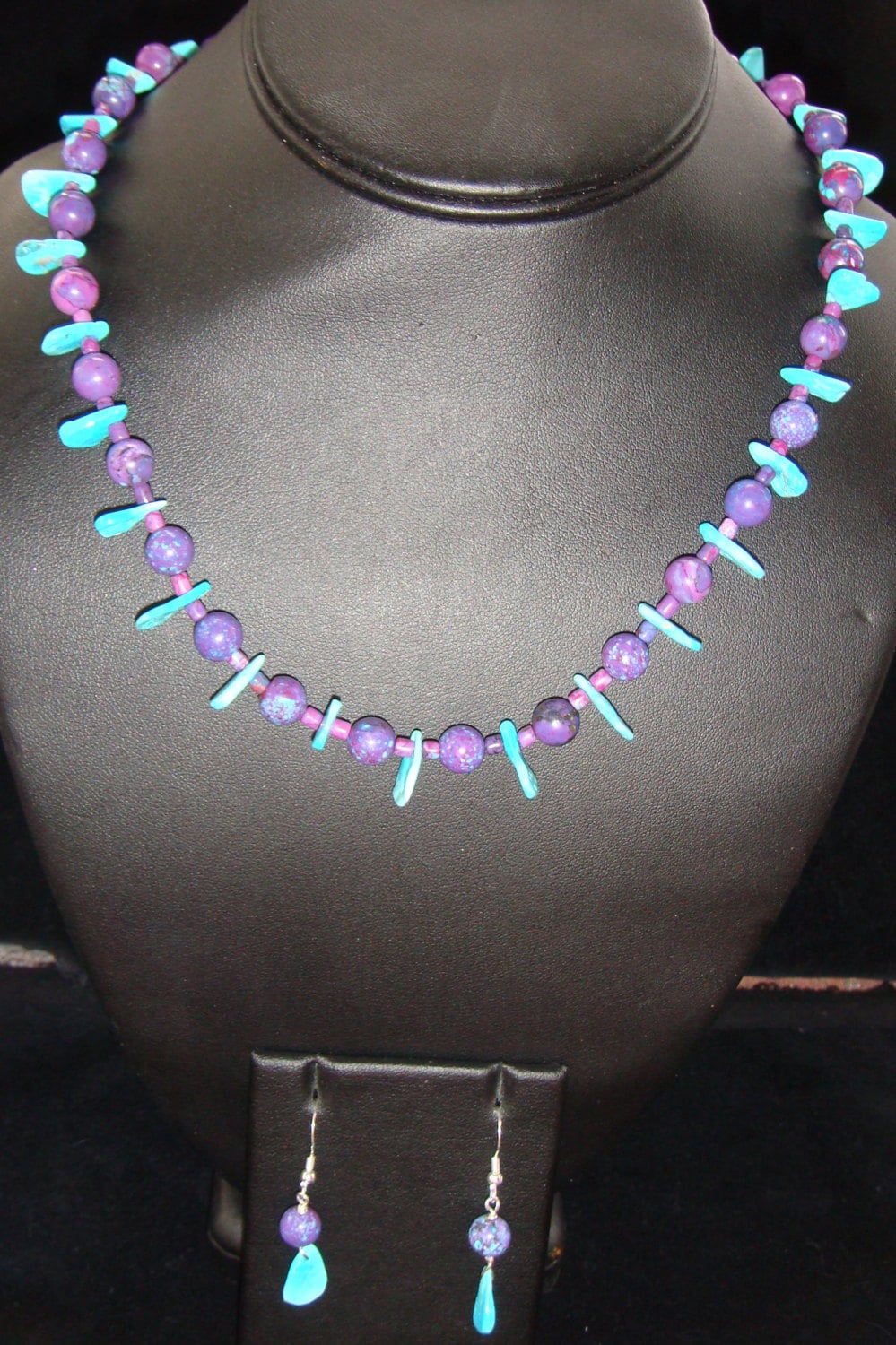 Lila Mojave Kingman Und Blau Türkis Halskette Ohrring Set Lila Mojave Kingman Und Blau Türkis Halskette Ohrring Set von JupiterMoonDesigns