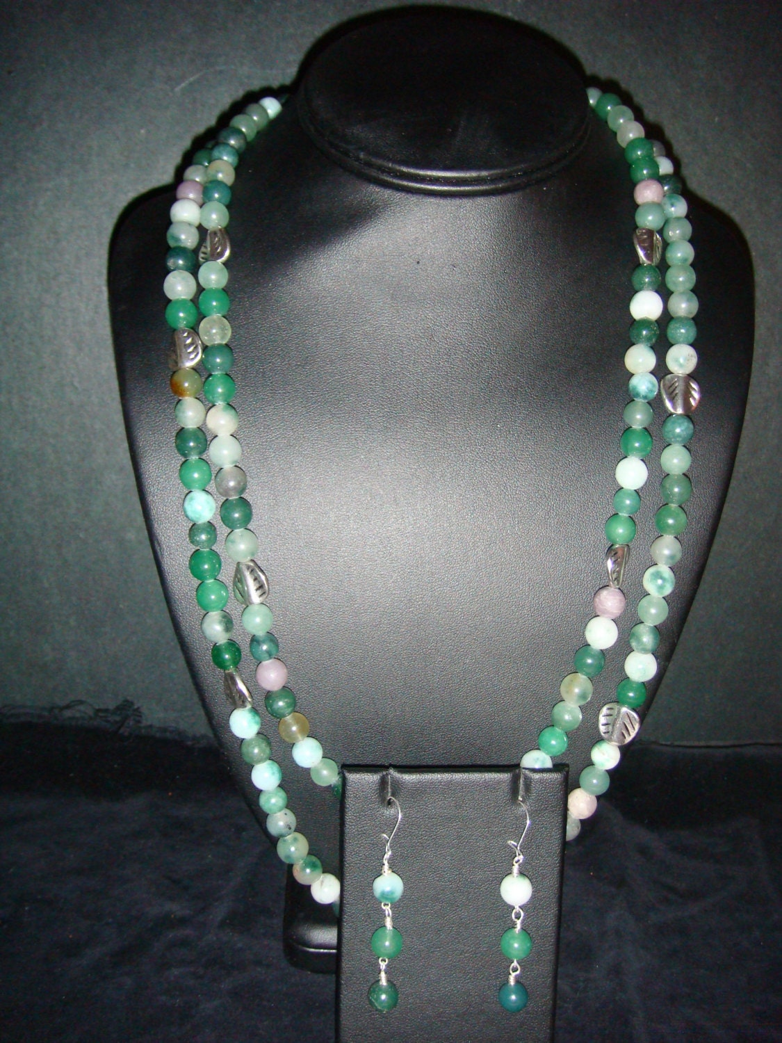 Regenbaum Achat Lange Halskette Mit Zinn Erkenntnisse Und Ohrringe Set Regenbaum Achat Lange Halskette Mit Zinn Erkenntnisse Und Ohrringe Set von JupiterMoonDesigns