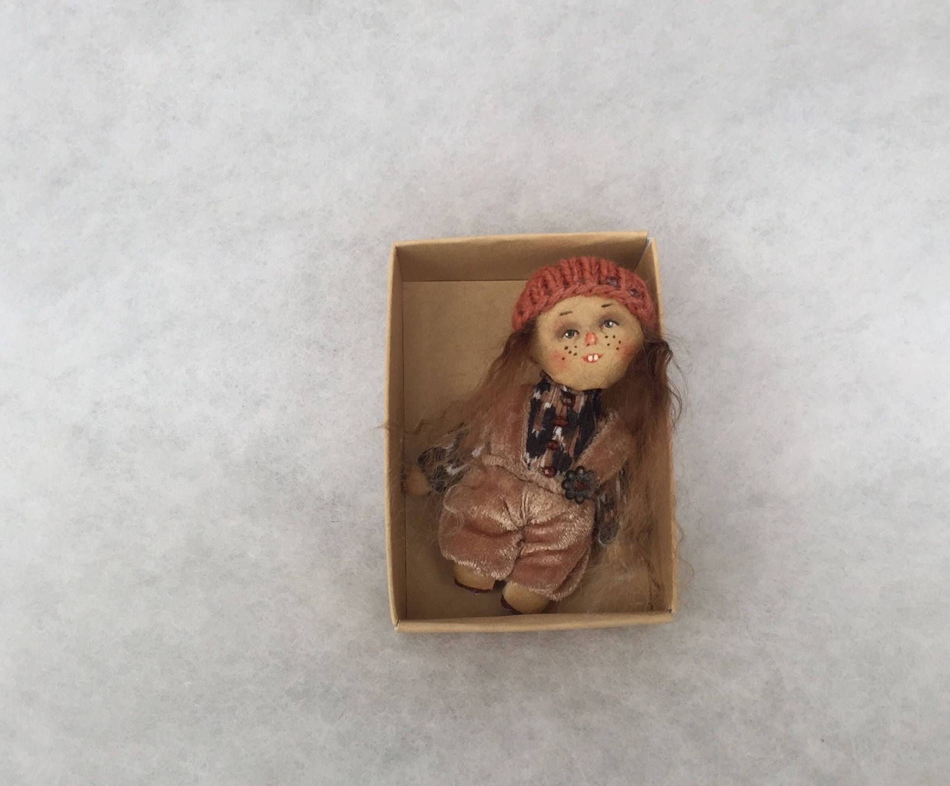 Primitive Puppe Brosche, Primitive Puppe, Miniatur Textil Tuch Ooak Brosche Primitive Puppe Brosche, Primitive Puppe, Miniatur Textil Tuch Ooak Brosche von JuraDolls