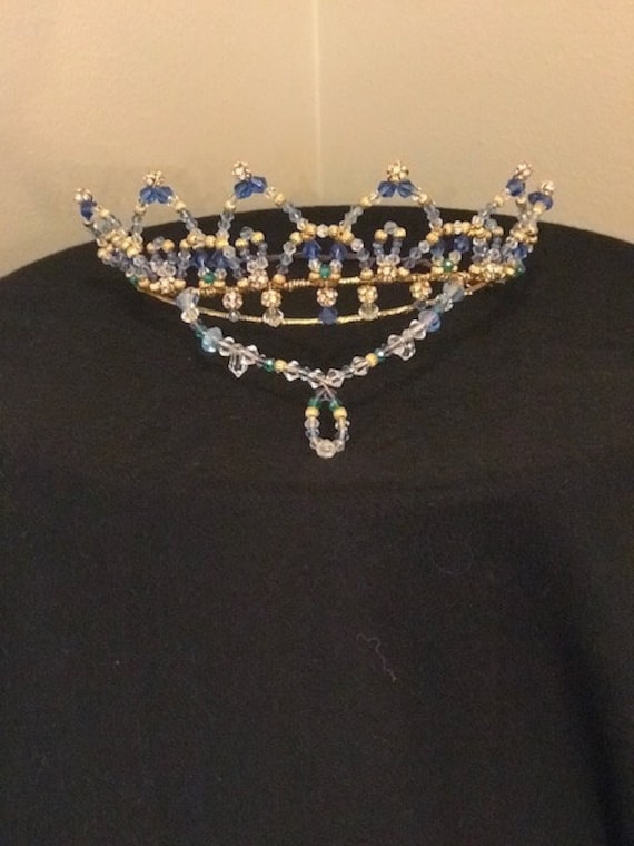 Prinzessin Florine | Blauvogel Pas Prinzessin Florine | Blauvogel Pas von JurassicTiaras