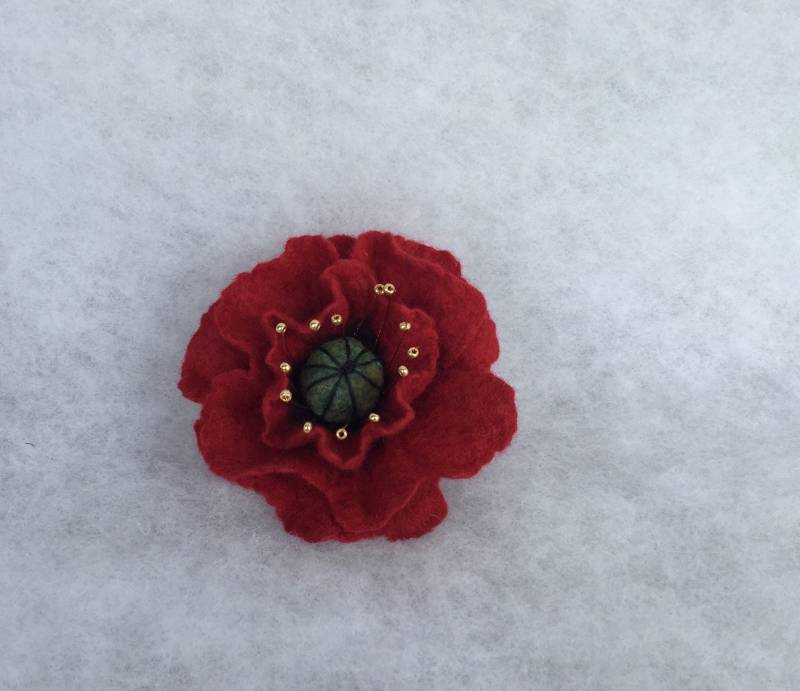 Blumen Brosche - Gefilzte Blume Handgefilzte Wolle Rote von JurateDD