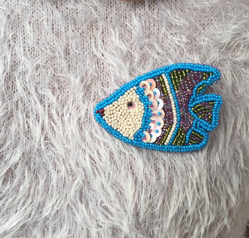Fisch Perlen Brosche, Meer Brosche von JurateDD