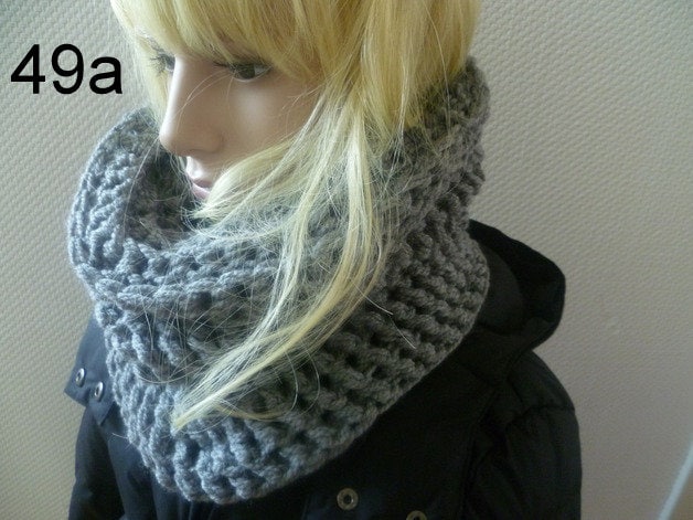Loop 26 X 29 cm, Damen, Schalkragen, Farbwunsch, Passend Zur Mütze von JusaJo