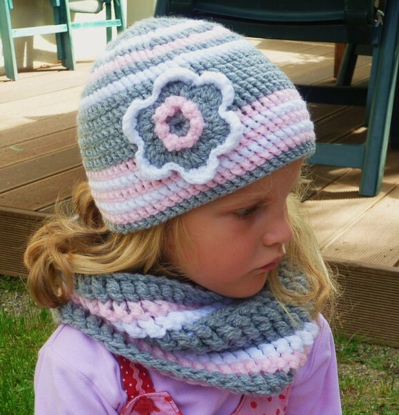 Mützenset, Mädchen-Beanie Mit Loop, Winter-Mützen-Set, Mützenset Winter Kinder, Farbwunsch von JusaJo