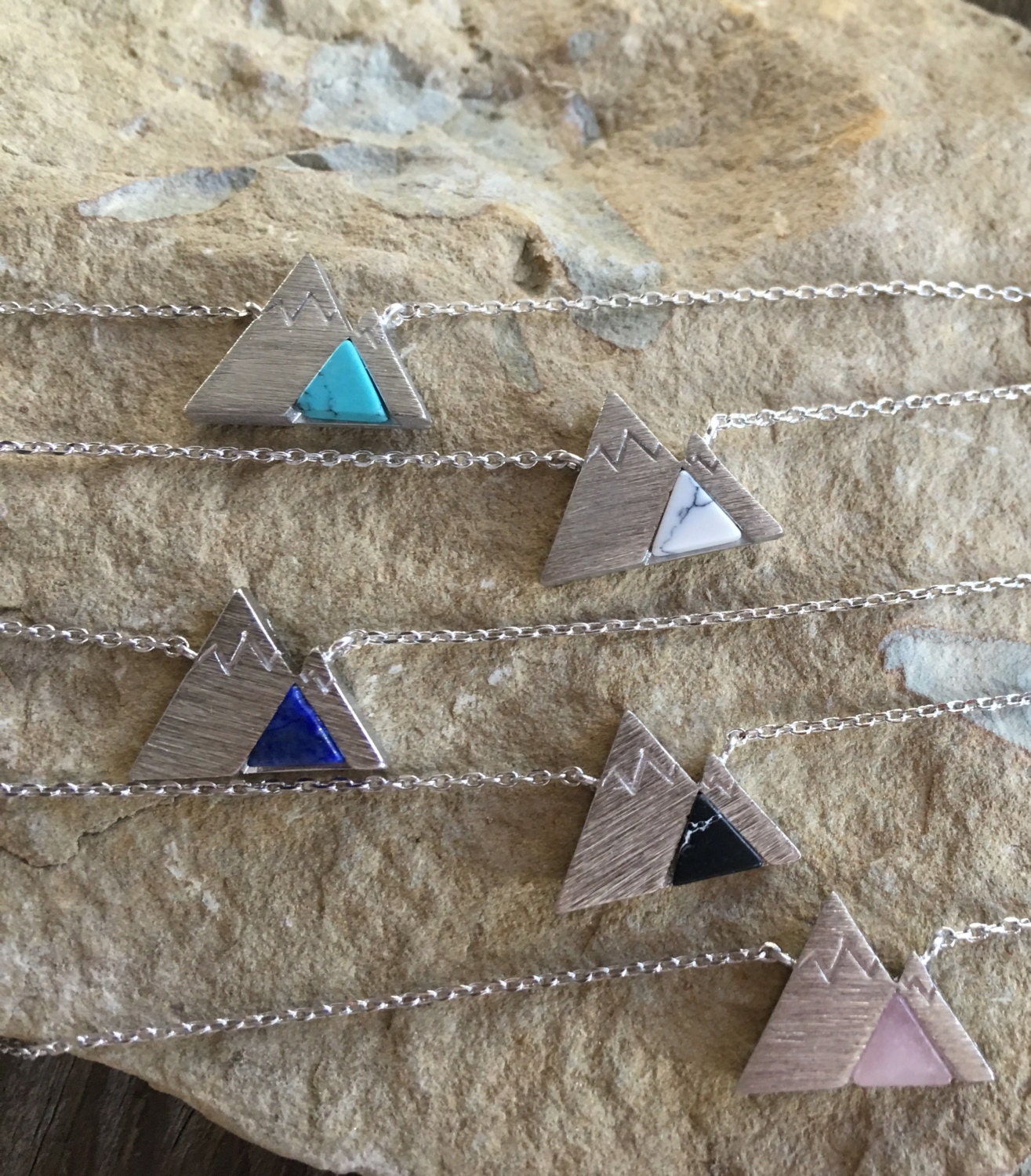 Bergkette, Schneegipfel. Bergsteiger, Wandern, Mountain Valley, Grand Canyon, Mount Rainier, Erreiche Den Gipfel, Jushshop Bergkette, Schneegipfel. Bergsteiger, Wandern, Mountain Valley, Grand Canyon, Mount Rainier, Erreiche Den Gipfel, Jushshop von JushShop